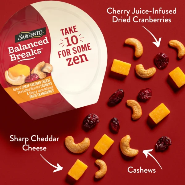 Sargento® Balanced Breaks® Sharp Cheddar Cheese, Cashews, Cherry Infused Dried Cranberries - Image 4